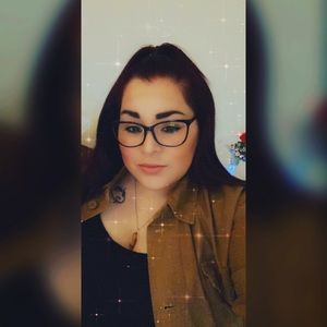 Meet your Posher, Vanessa